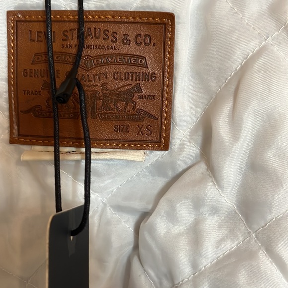 NWT Levi’s Retro Sherpa Trucker Jacket XS - Picture 4 of 5